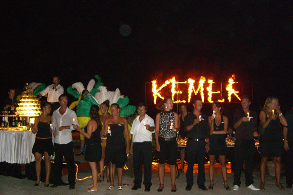 Rencontre club med kemer